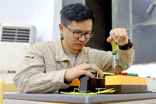 �й�����������(304am-VIP��֤)����-Official Platform