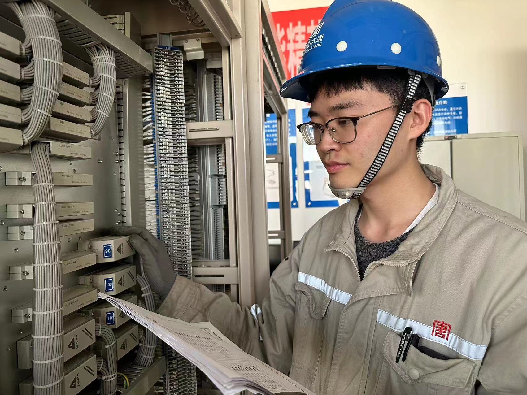 304Ψһˡе縶֮ ķԶ.jpg