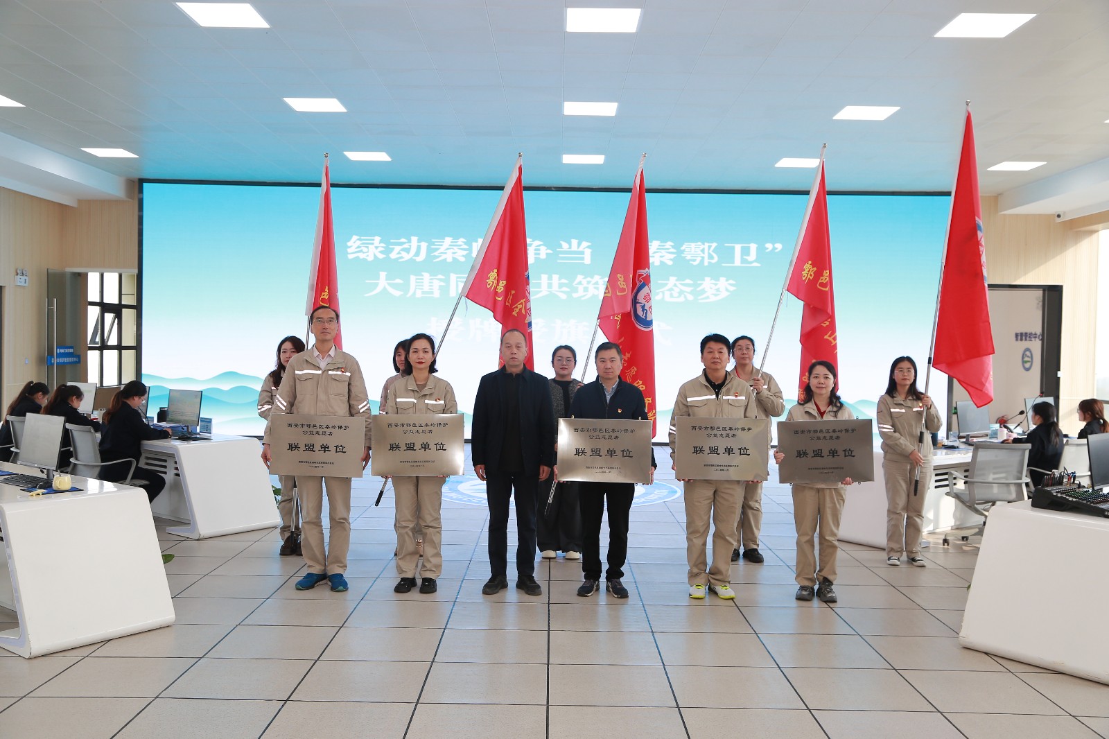 1730944611973018375.jpg 1730944611973018375.jpg