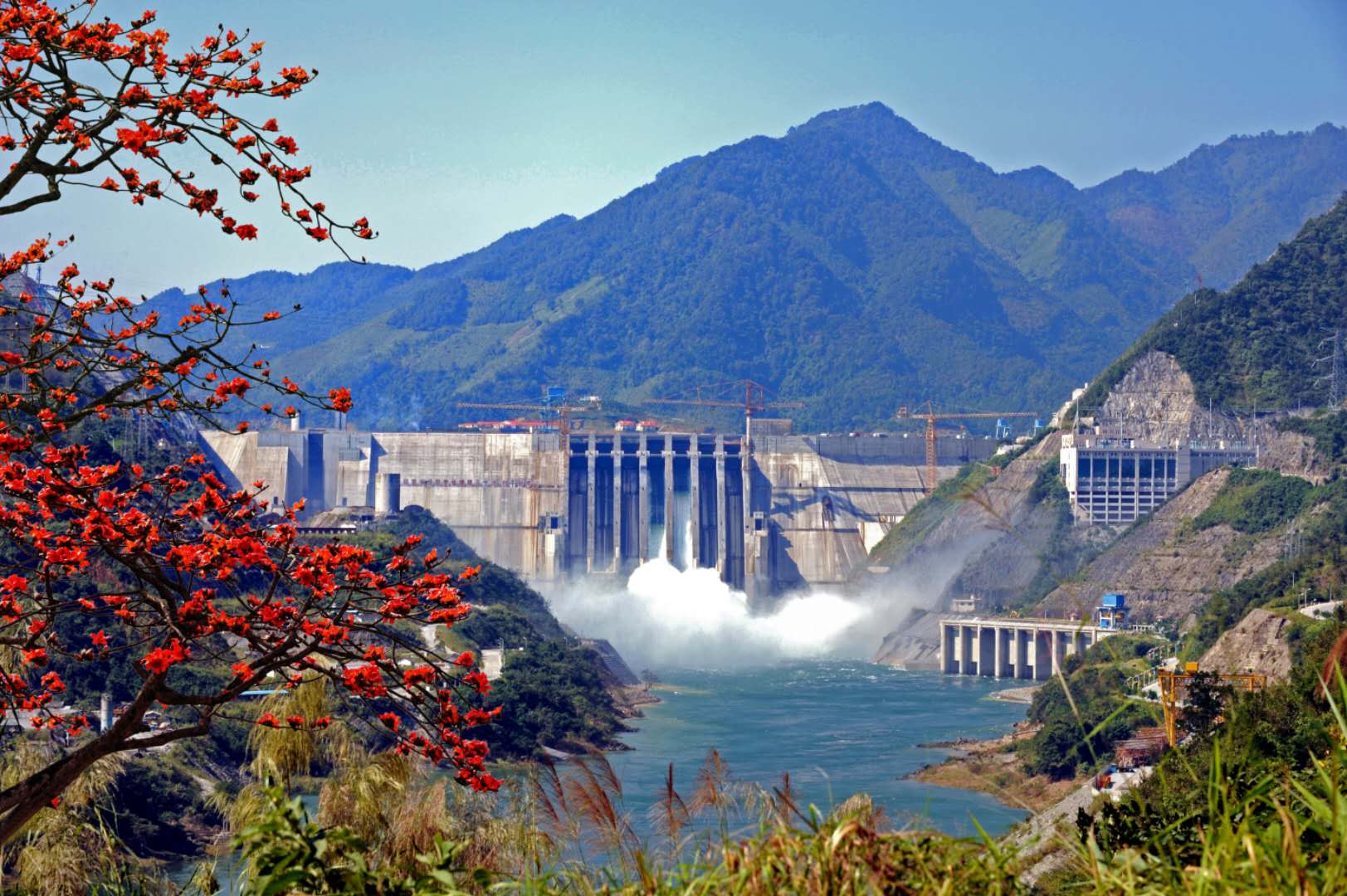 1592898979558086132.jpg 龙滩.jpg